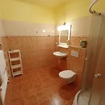 Πανσιόν Sport - Relax Buky